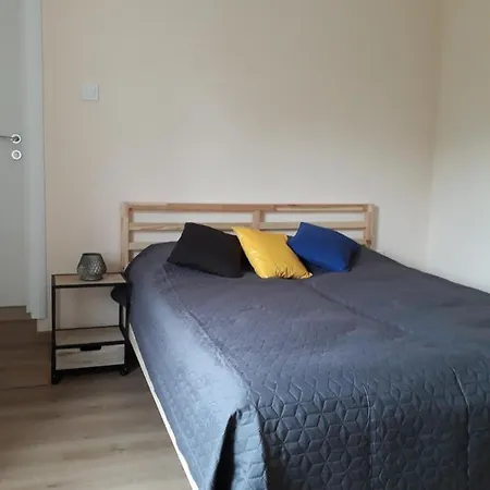 Sahat Hill Guest house 2*